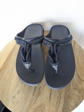 FitFlop Fino Crystal-Cord Leather Toe-Post Sandals - Navy Blue - Size 9 - NWOB